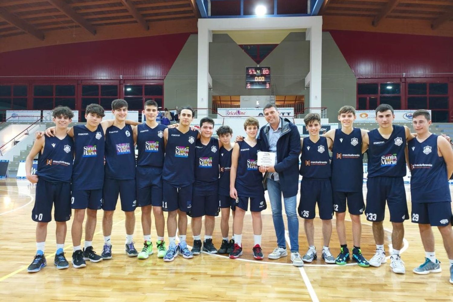 u15
